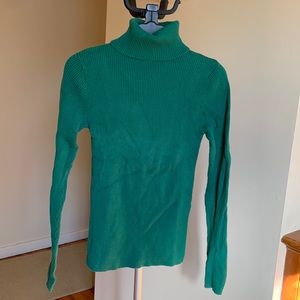 Moda International Green Ribbed Turtle Neck